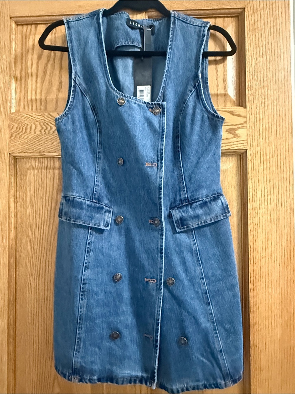 Lioness Denim Dress with buttons. New with tags